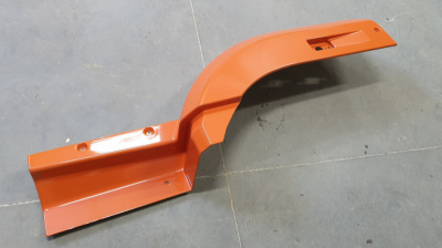Крыло переднее левое (Рестайлинговое) без спальника / РИАТ / ОРАНЖЕВОЕ - фото, внешний вид